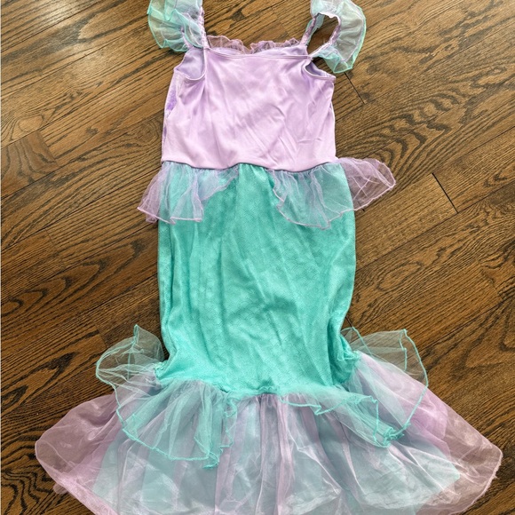 Disney Store Little Mermaid Halloween Costume or Dress Up * Like New - Picture 2 of 3
